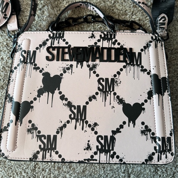 Steve Madden Handbags - Viral Halloween 2025 Steve Madden Bevelyn Dripping Bleeding Hearts in Pink Bag